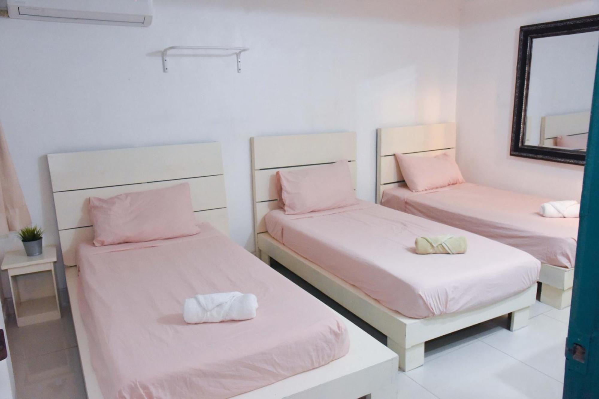 Hostel Gato Colonial Санто-Доминго Экстерьер фото
